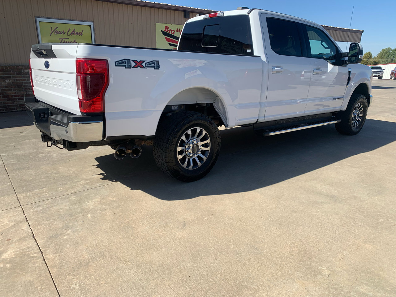 Used 2020 Ford F250 Lariat image 2