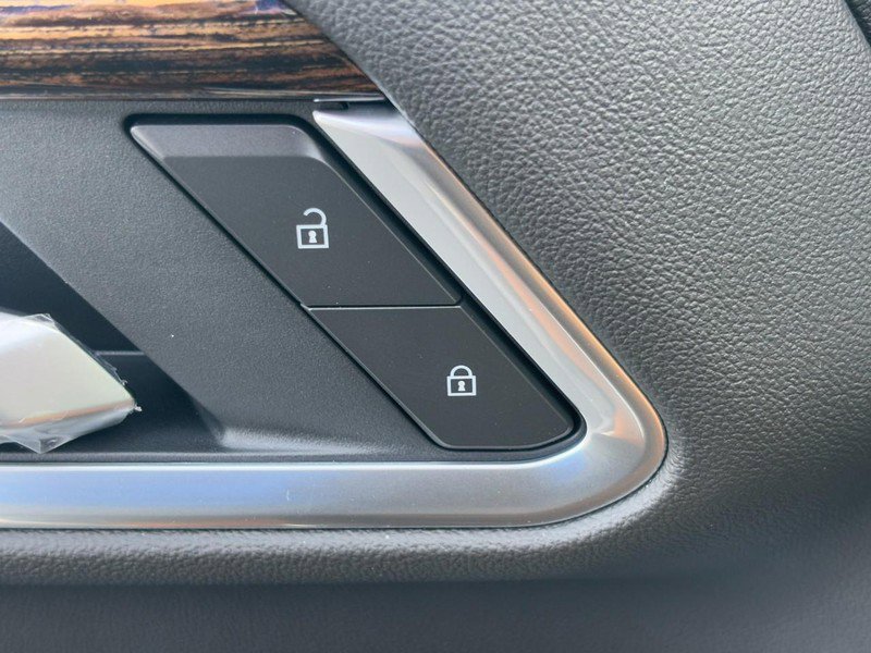 New 2026 GMC Sierra 1500 Elevation image 25