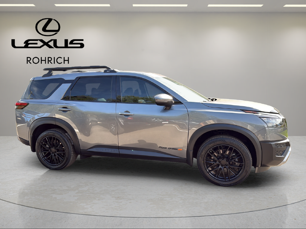 Used 2023 Nissan Pathfinder Rock Creek AWD/4WD image 5