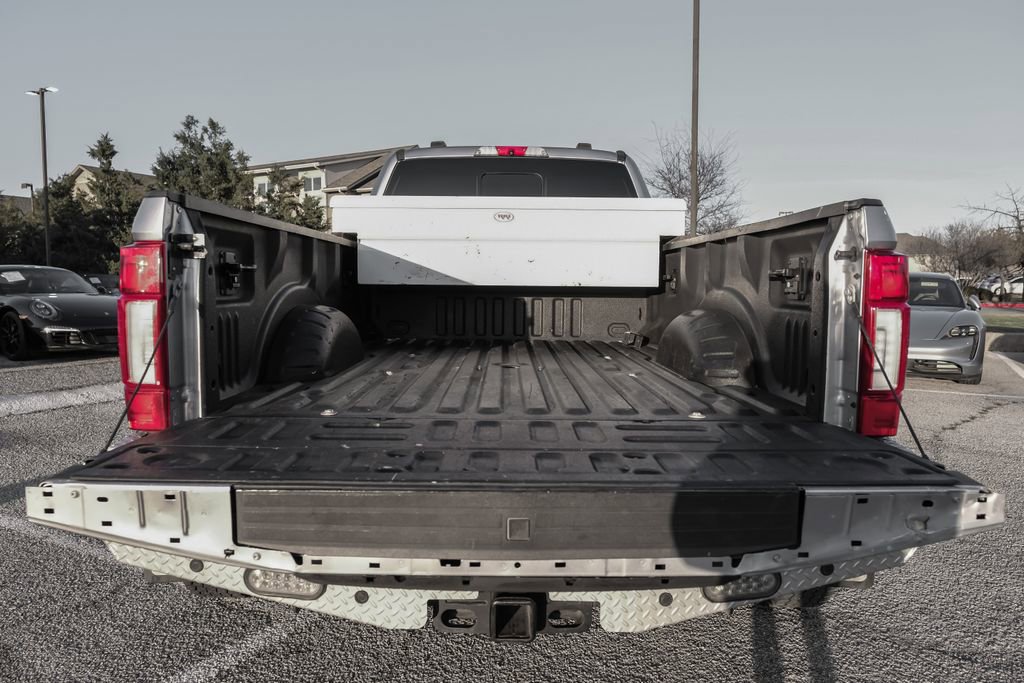 Used 2022 Ford F350 Platinum w/ FX4 Off-Road Package image 56