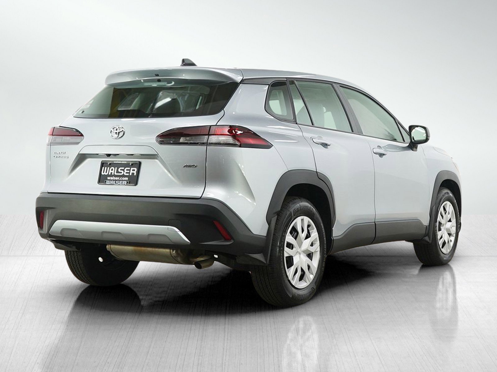 Used 2026 Toyota Corolla Cross L image 5