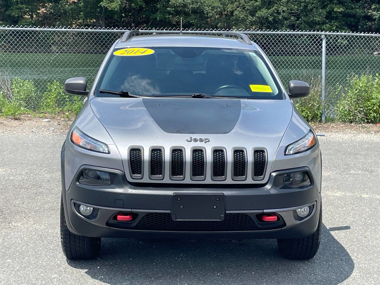 Used 2014 Jeep Cherokee Trailhawk w/ Leather Interior Group image 2