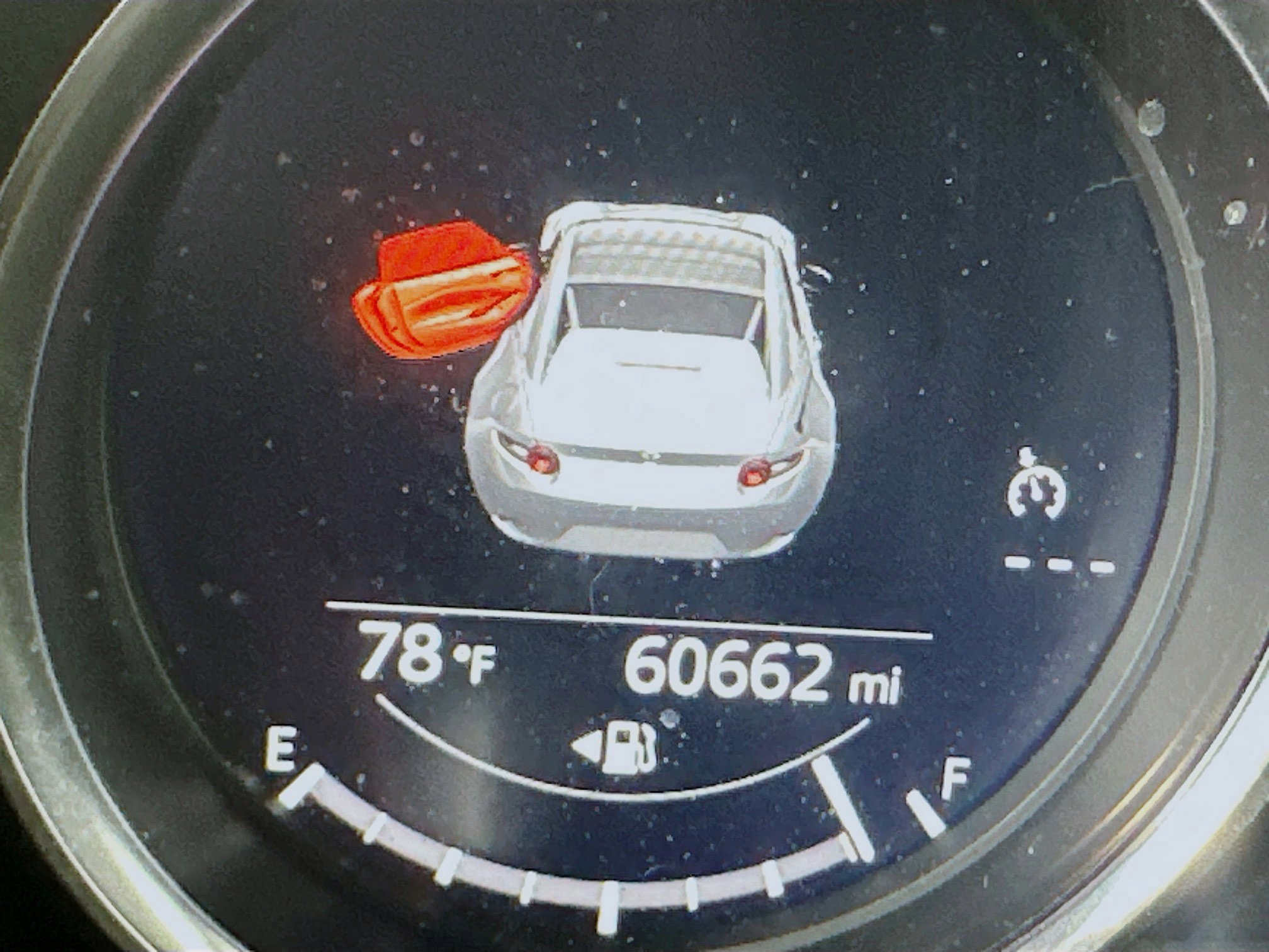Used 2018 MAZDA MX-5 Miata RF Grand Touring RWD image 19
