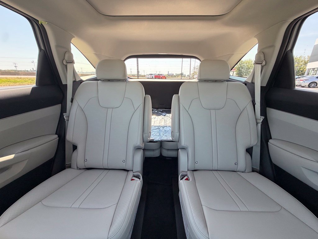 New 2026 Kia Sorento EX FWD image 28