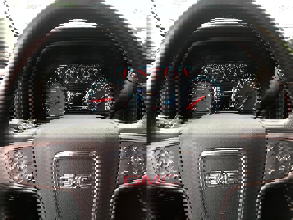 Used 2018 GMC Sierra 2500 SLT w/ Duramax Plus Package image 20