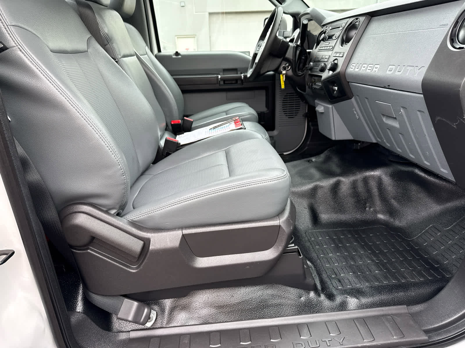 Used 2016 Ford F450 XL w/ Power Equipment Group image 14