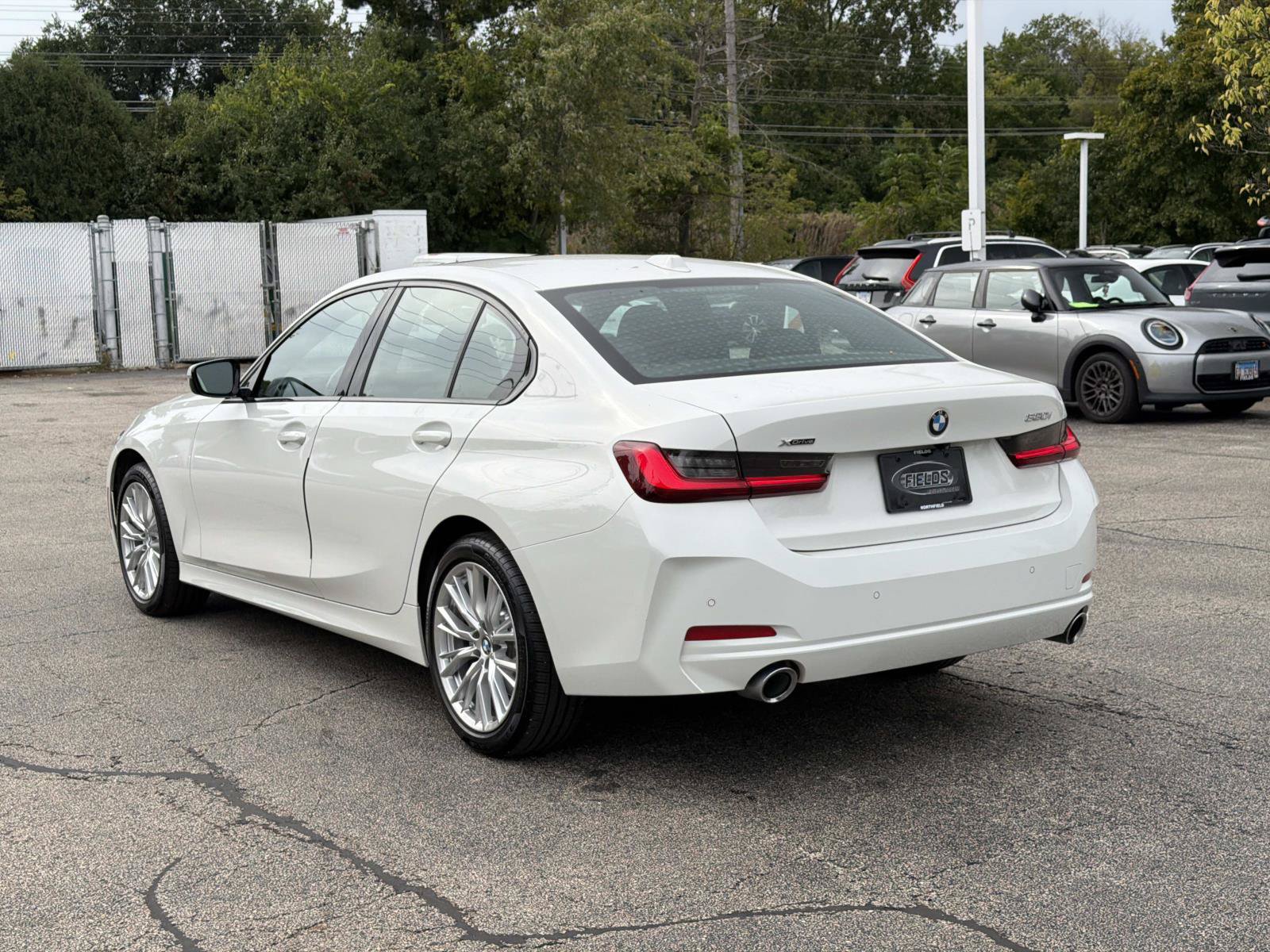 Certified 2023 BMW 330i xDrive Sedan w/ Premium Package AWD/4WD image 13