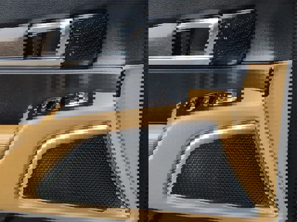 Used 2020 Kia Telluride SX w/ Towing Package image 33