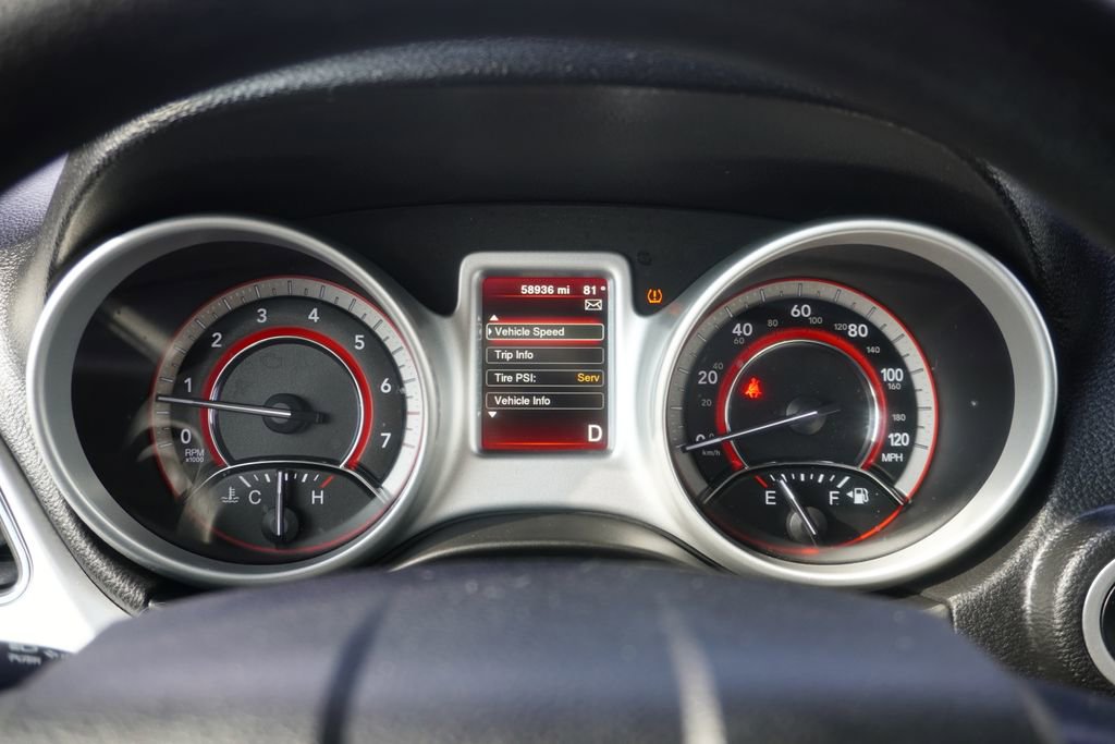 Used 2020 Dodge Journey SE FWD image 18