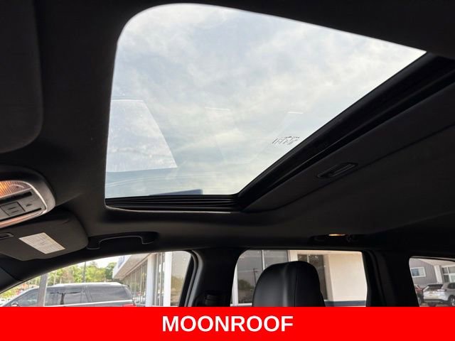 Used 2015 Jeep Grand Cherokee Limited AWD/4WD image 4