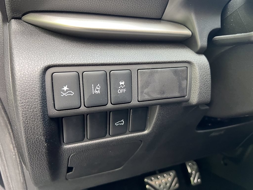 New 2026 Mitsubishi Eclipse Cross SEL AWD/4WD image 19