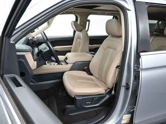 Certified 2023 Ford Expedition Max Limited RWD image 11