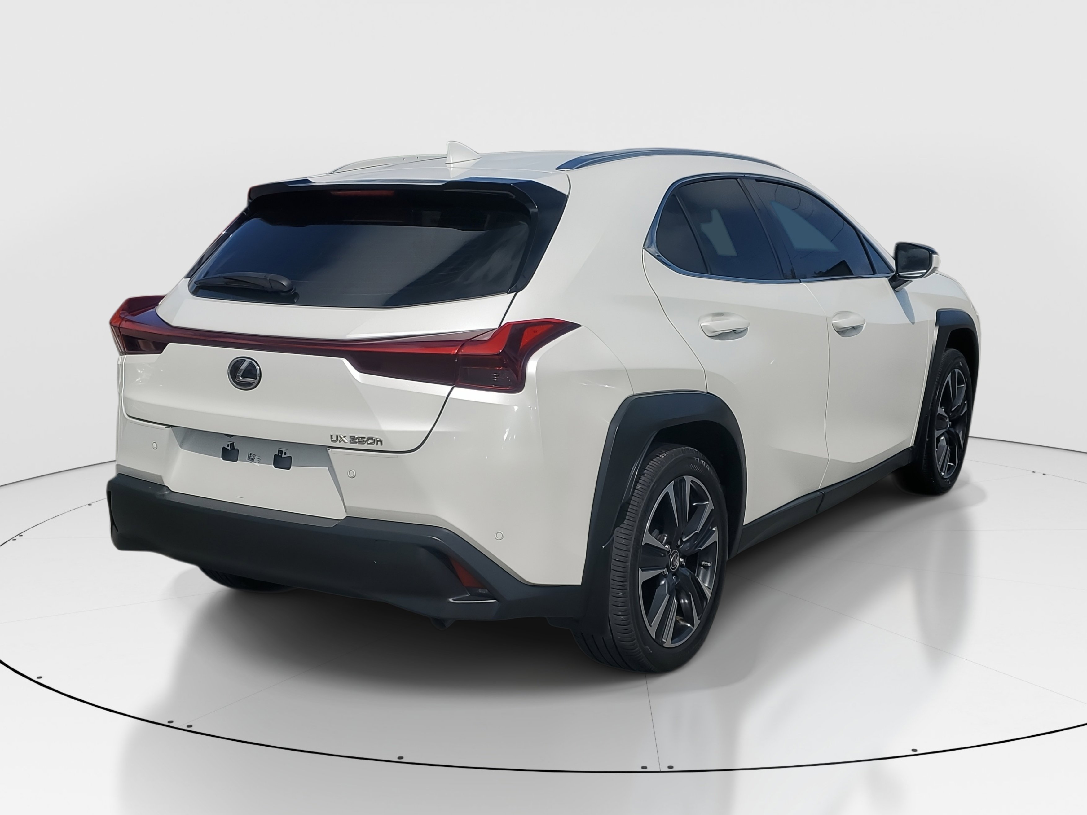 Certified 2024 Lexus UX 250h FWD image 7
