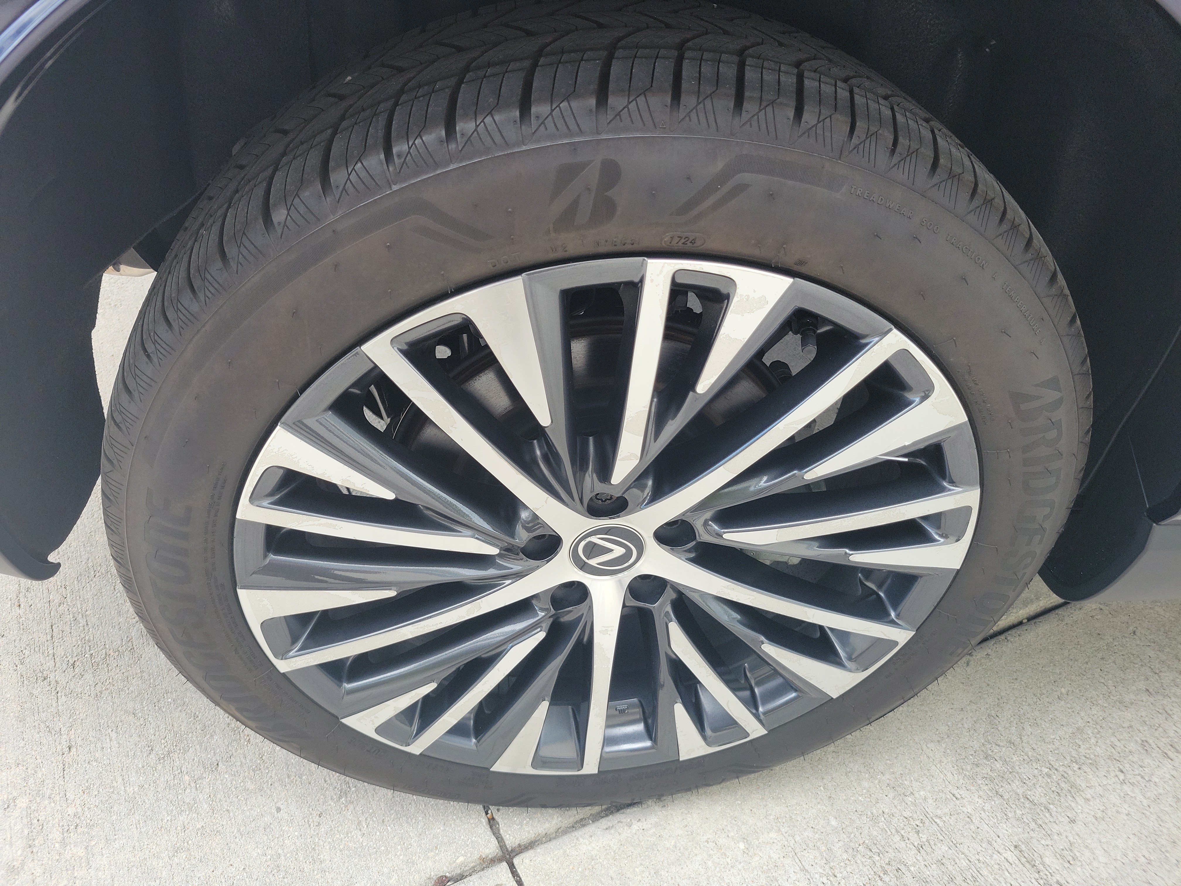 Used 2024 Lexus RX 350 Premium Plus w/ Convenience Package FWD image 9