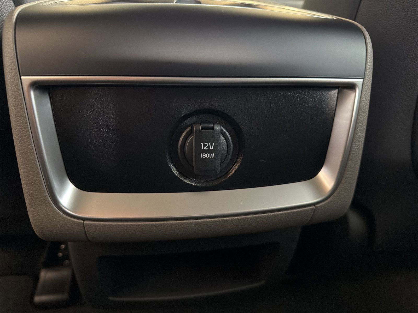 New 2026 Kia Carnival LX image 14