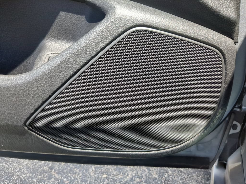Used 2018 Honda Accord EX image 17