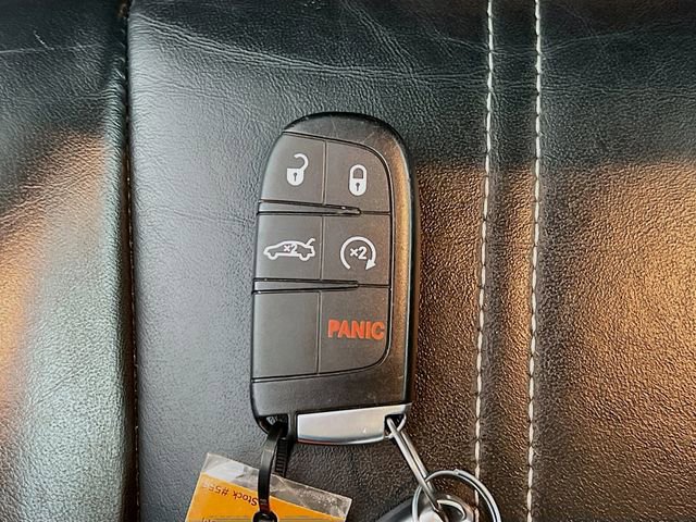 Used 2022 Chrysler 300 S image 31