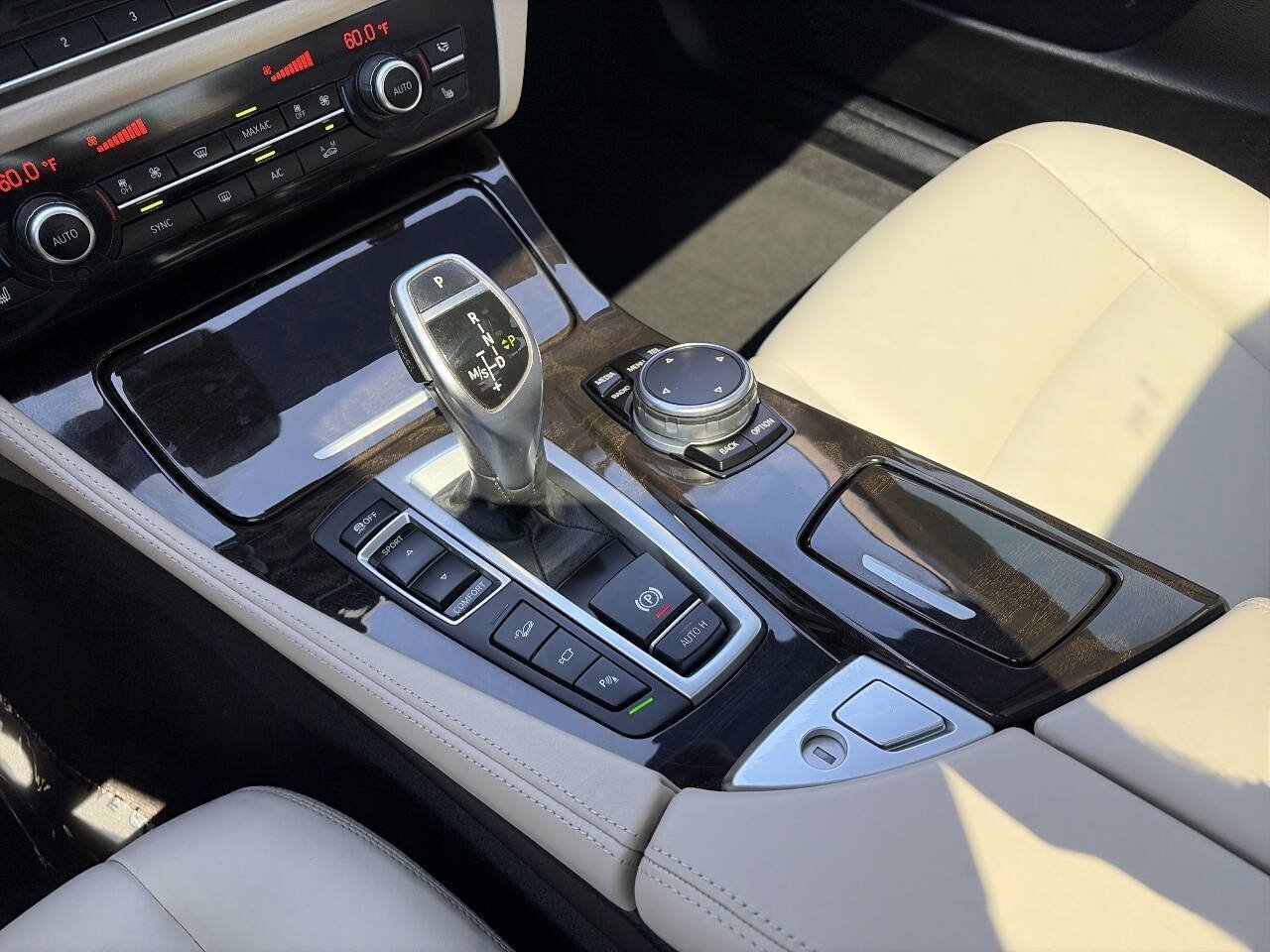 Used 2016 BMW 535i xDrive Sedan AWD/4WD image 41