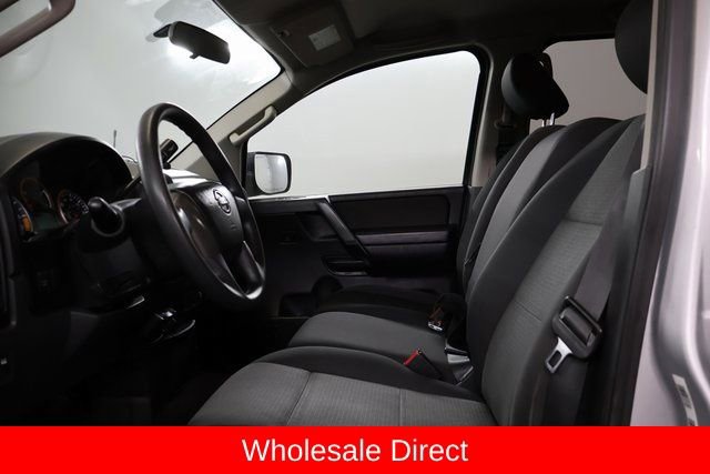 Used 2014 Nissan Titan S image 11