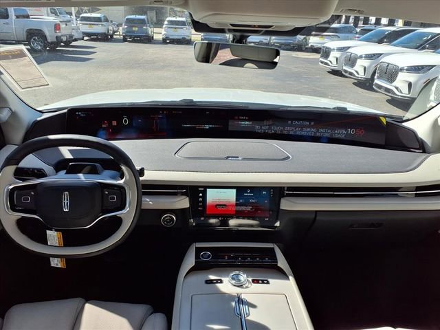 New 2026 Lincoln Navigator L Premier image 10