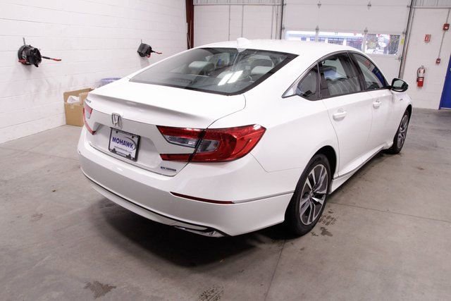 Used 2018 Honda Accord EX image 5