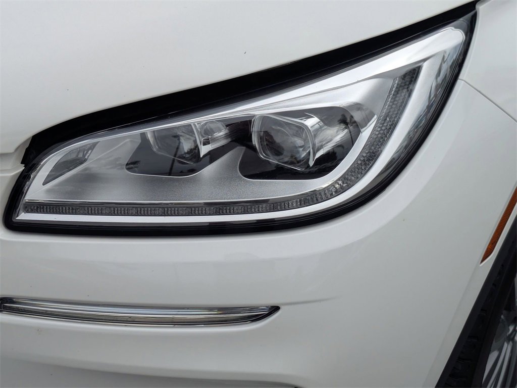 Used 2024 Lincoln Corsair Reserve w/ Equipment Group 201A image 11