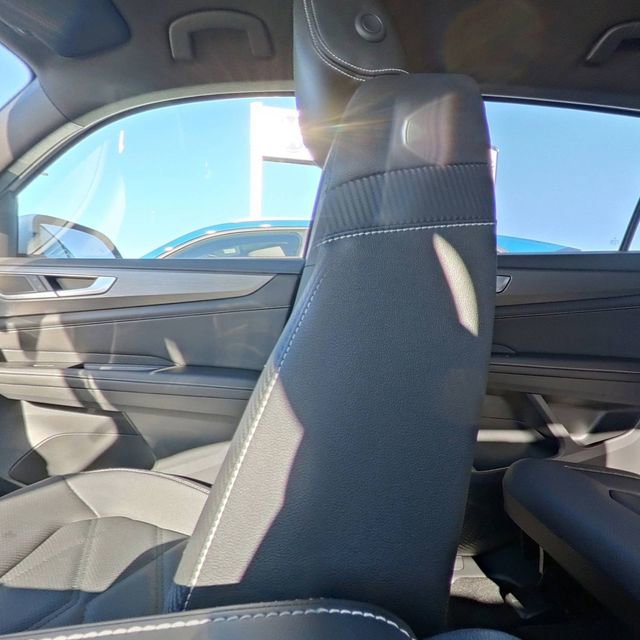 Used 2026 Volkswagen Atlas Cross Sport SE FWD image 27
