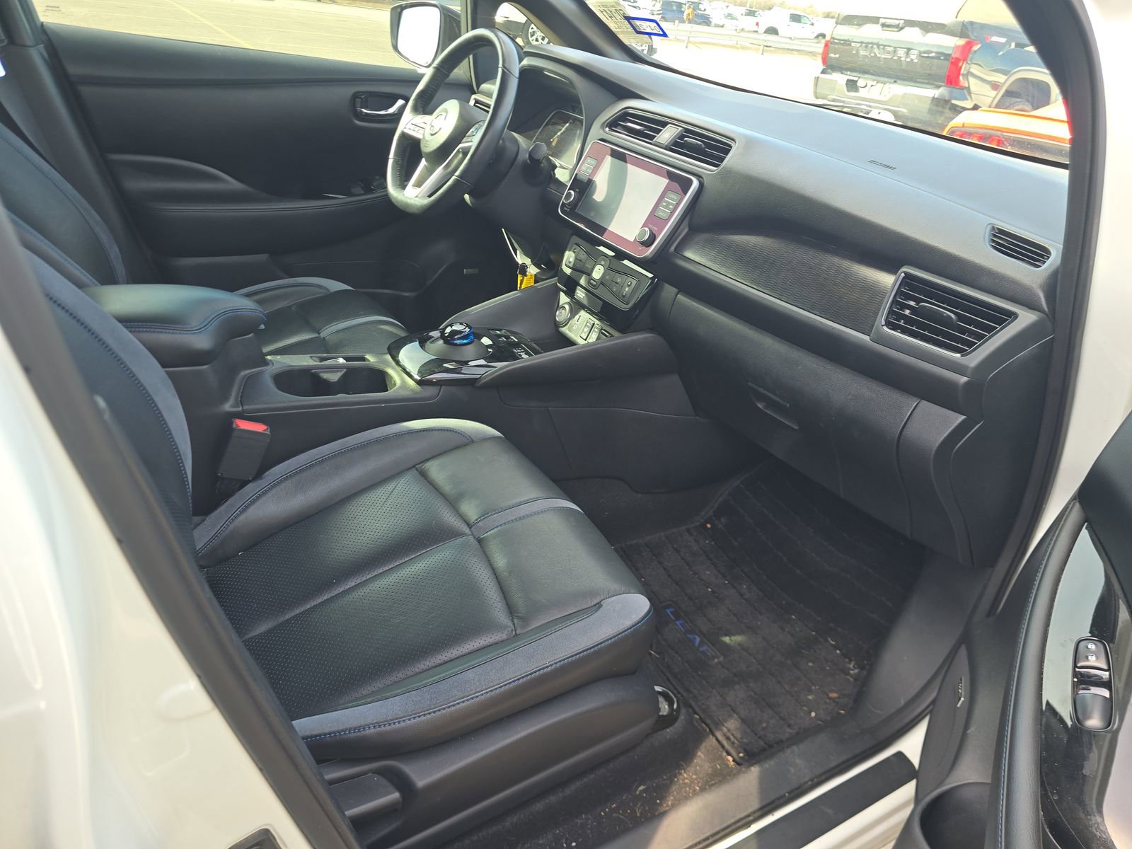 Used 2019 Nissan Leaf SL Plus image 11