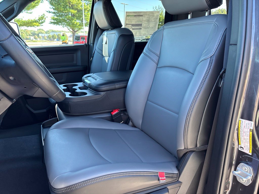 New 2027 RAM 3500 Tradesman AWD/4WD image 35