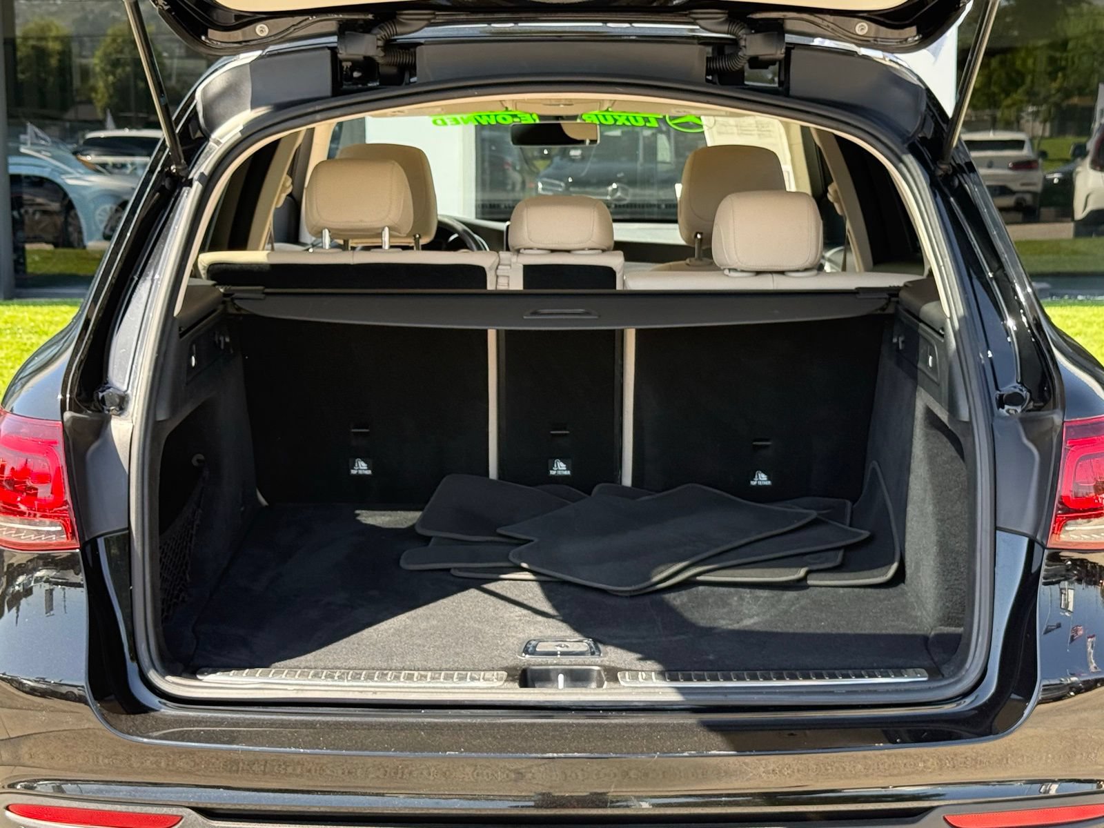 Used 2021 Mercedes-Benz GLC 300 image 17