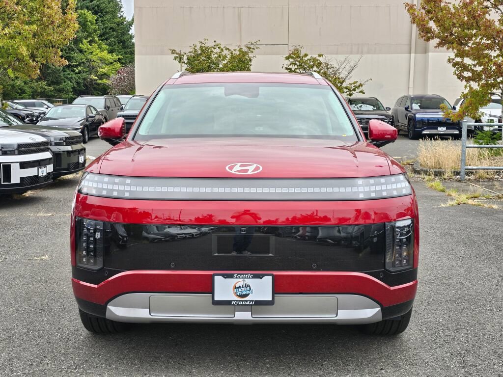 New 2026 Hyundai Ioniq 9 SEL image 2