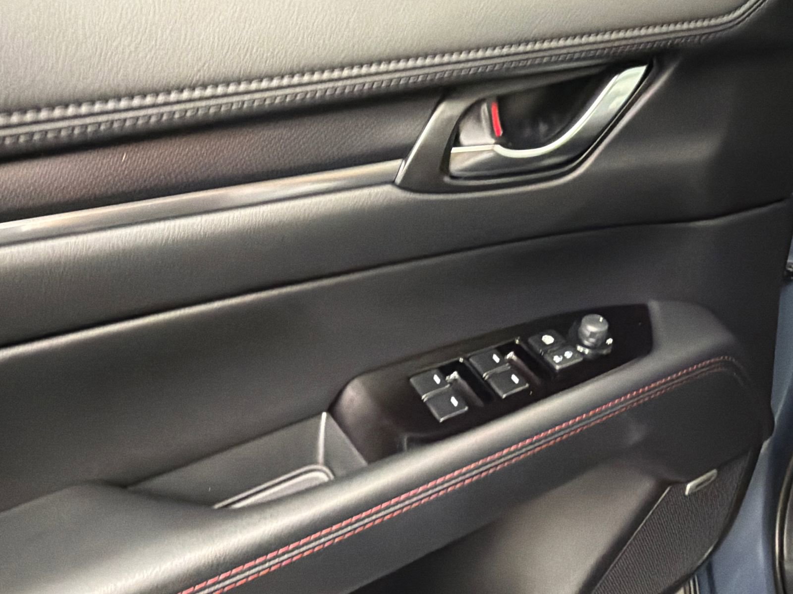 Used 2023 MAZDA CX-5 Carbon Edition image 33