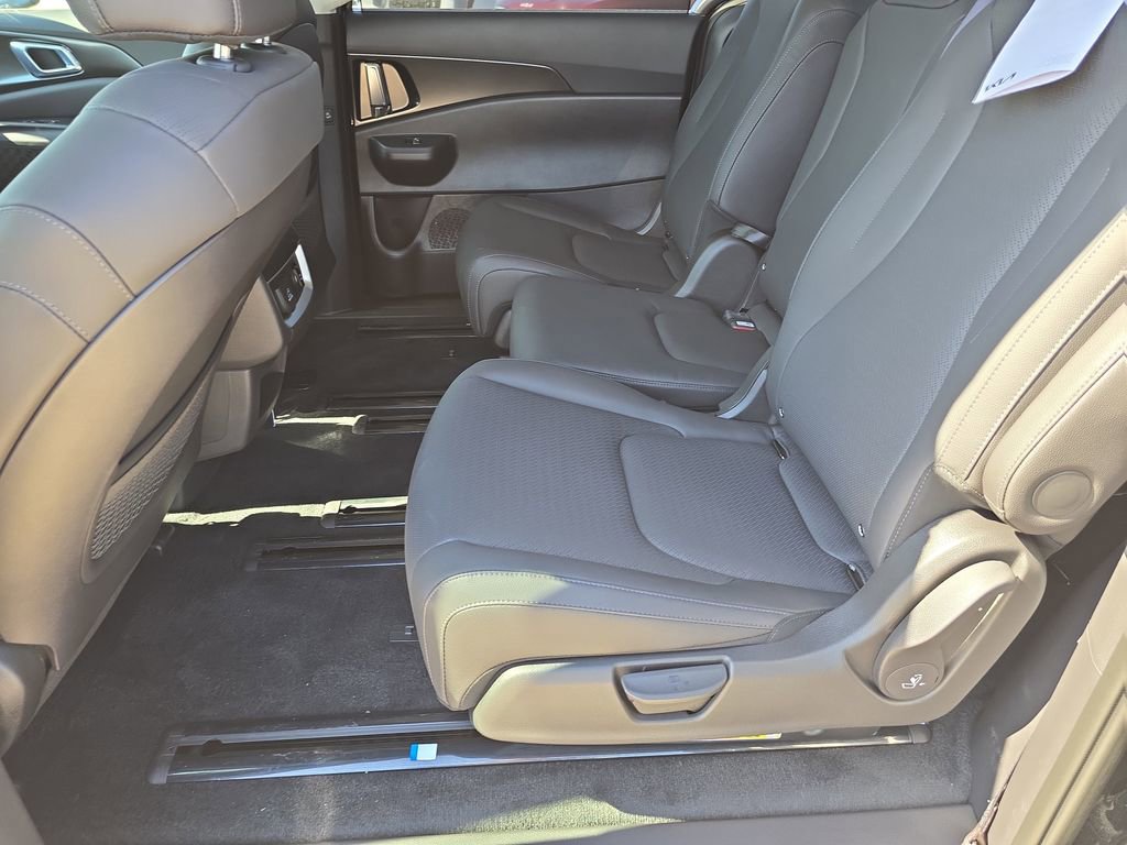 New 2026 Kia Carnival SX Prestige FWD image 17