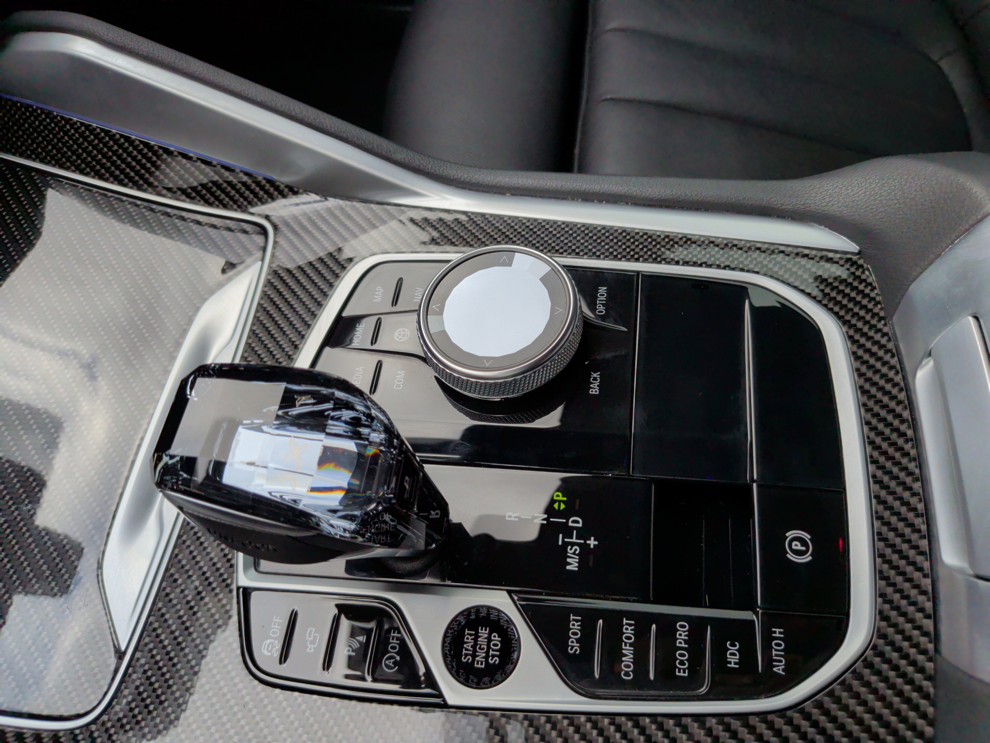 Used 2022 BMW X6 M50i w/ Executive Package image 26