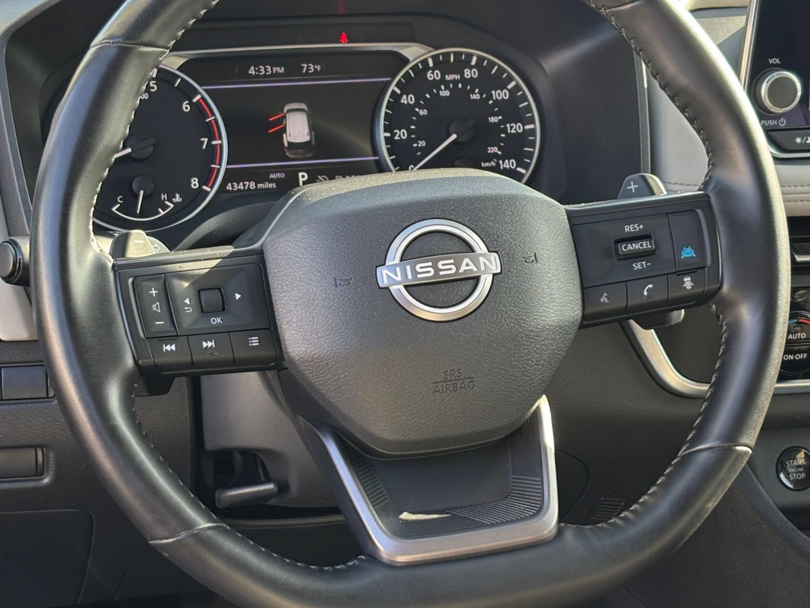 Used 2025 Nissan Rogue SV AWD/4WD image 29