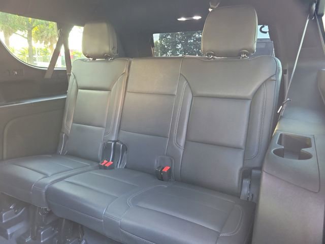 Used 2023 Chevrolet Suburban LT AWD/4WD image 13