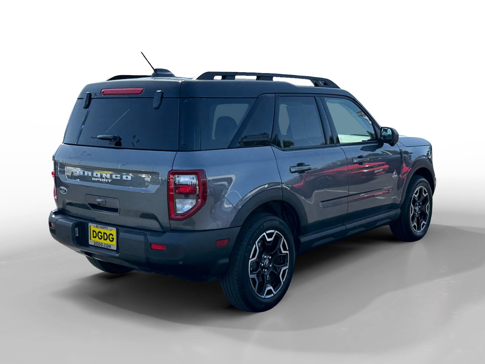 Certified 2025 Ford Bronco Sport Outer Banks w/ Outer Banks Tech Package+ AWD/4WD image 5