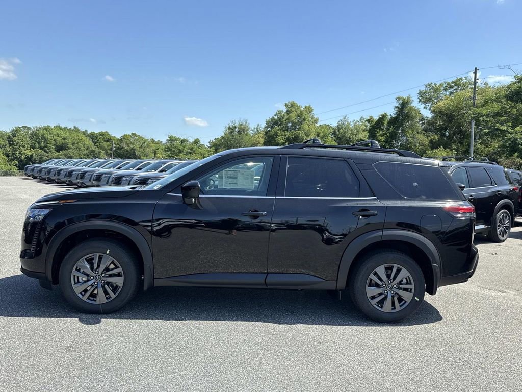 New 2026 Nissan Pathfinder SV FWD image 7