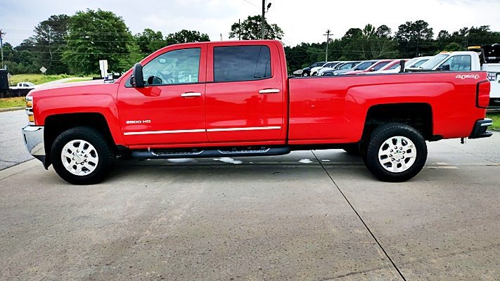 Used 2015 Chevrolet Silverado 2500 LTZ AWD/4WD image 6