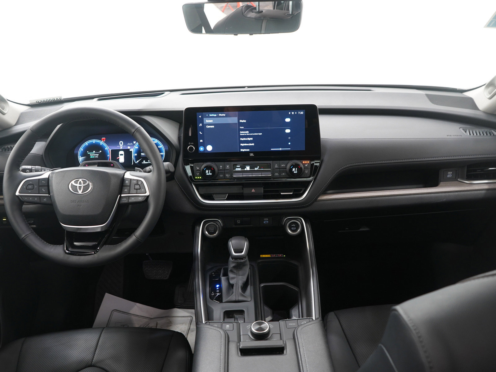 Used 2026 Toyota Grand Highlander Platinum image 17