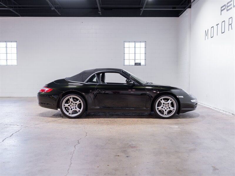 Used 2007 Porsche 911 Carrera 4 AWD/4WD image 7