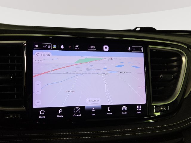 Used 2021 Chrysler Pacifica Limited w/ Uconnect Theater Family Group AWD/4WD image 16