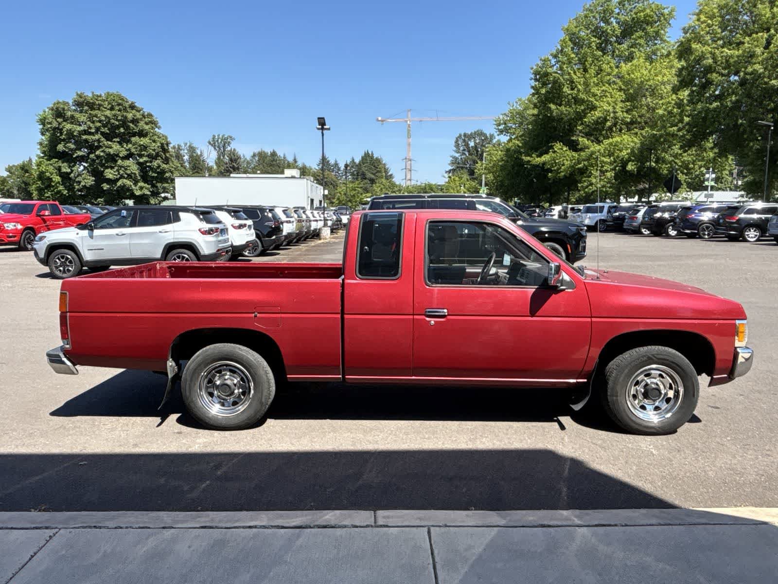 Used 1993 Nissan Pickup 2WD King Cab image 5