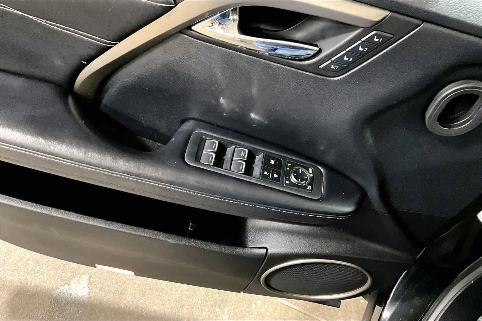 Used 2019 Lexus RX 350 AWD w/ Navigation Package image 36