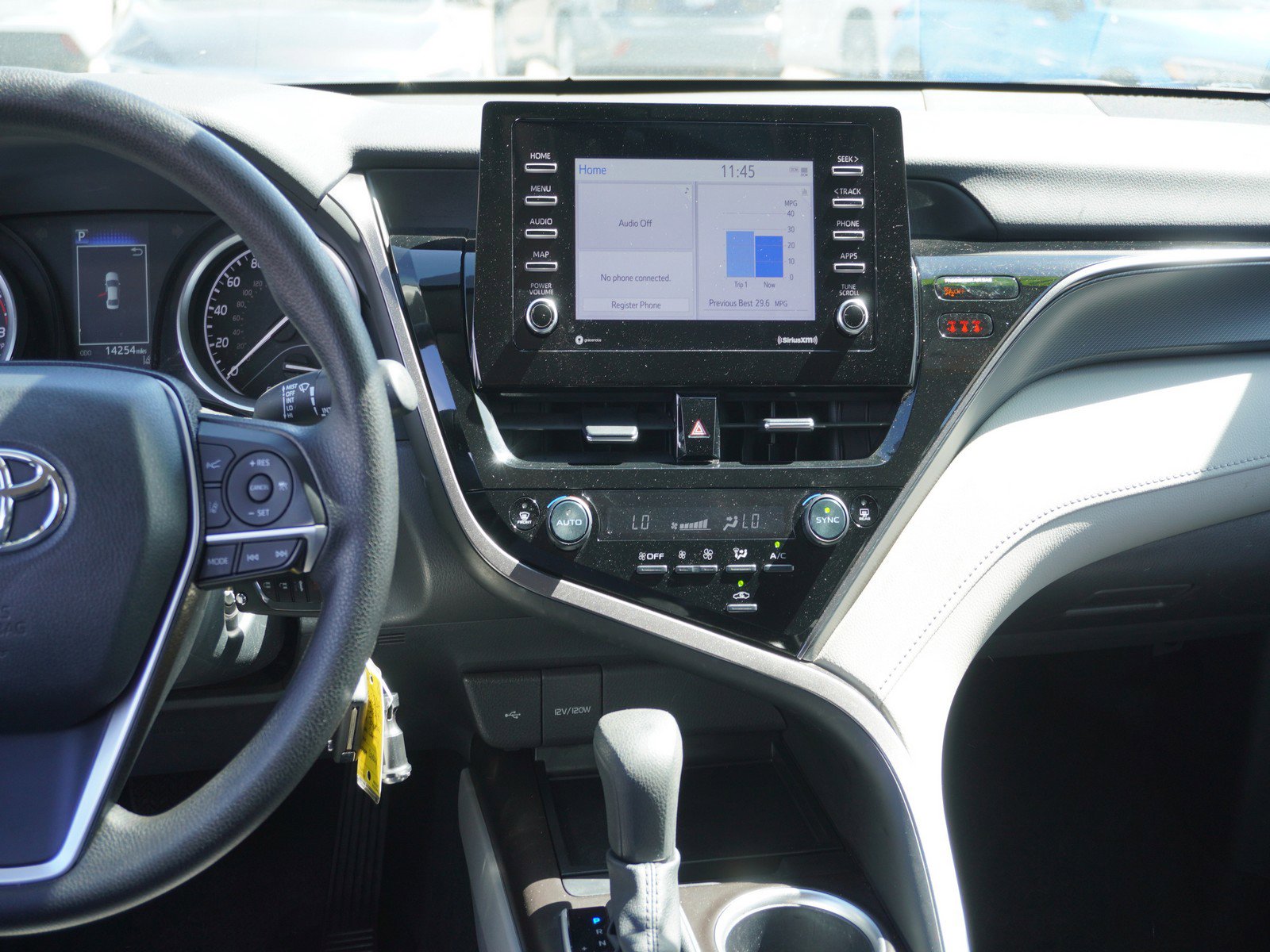 Used 2024 Toyota Camry LE image 14