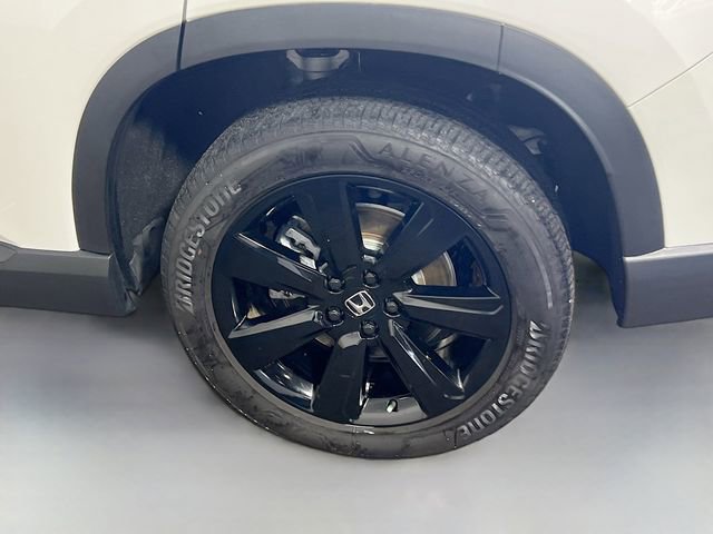 Certified 2025 Honda Pilot Black Edition image 26