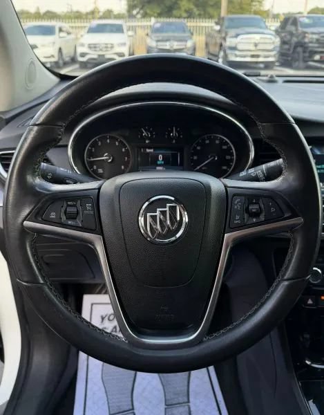 Used 2020 Buick Encore Preferred FWD image 26