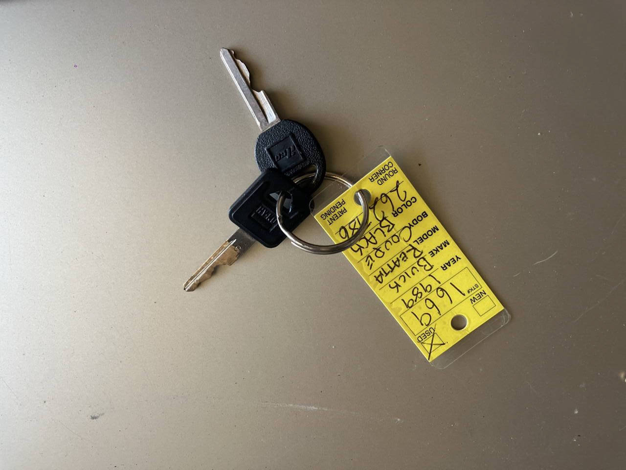 Used 1989 Buick Reatta Coupe FWD image 25