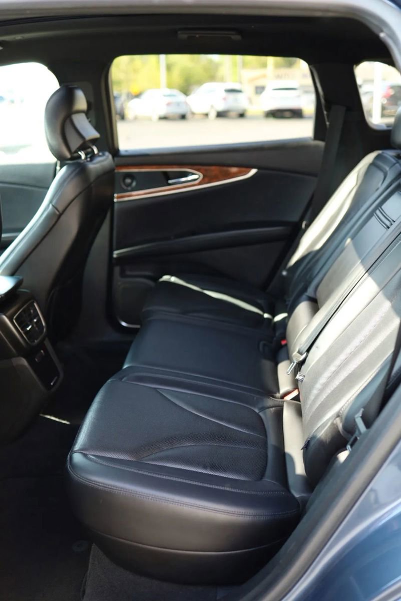 Used 2019 Lincoln Nautilus Reserve w/ Driver Assistance Package AWD/4WD image 36