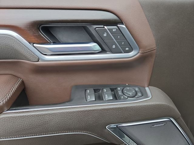 Used 2025 GMC Sierra 3500 Denali w/ Denali Reserve Package image 16